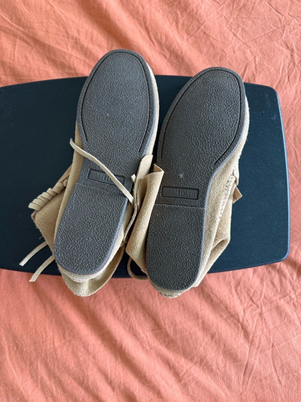 Minnetonka Tan Suede Moccasins with Silver Concho Accent - Picture 3 of 3